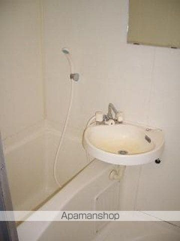 ハイツ矢賀新町Iの内装写真
