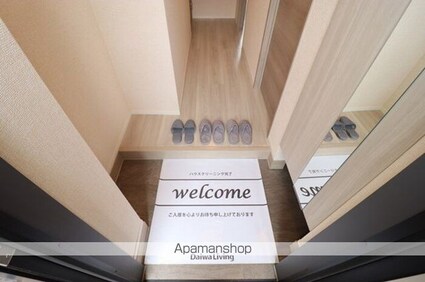 ムーンリバー　Ｂ棟[2LDK/53.06m2]の玄関