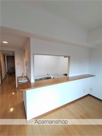 コアロード千里の内装写真