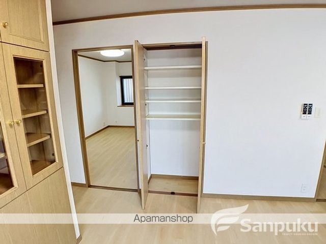ダイアパレス三番町の内装写真