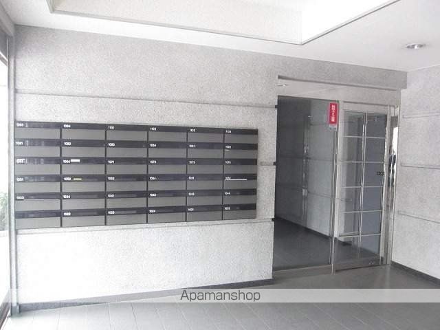 アーバンコート中須賀 弐番館の玄関写真