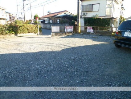 シティーハイツ奈良橋[1LDK/33.12m2]の駐車場