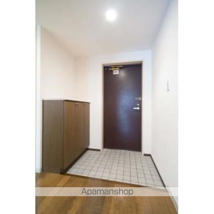 マーシュフィールド四番町[1SLDK/64.74m2]の玄関