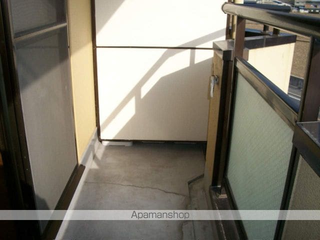 上野運送ビルの内装写真