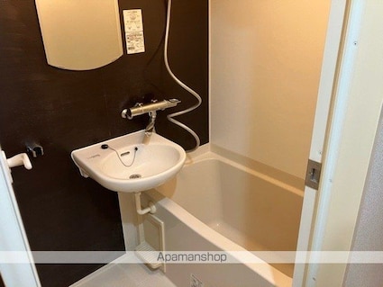 東京都練馬区豊玉中２丁目[1K/20.52m2]のバス