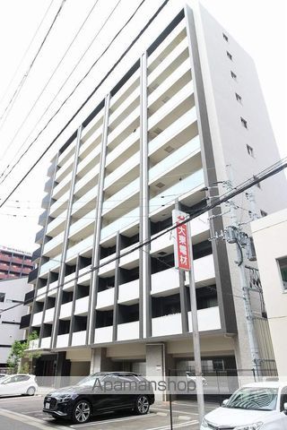 【福岡市博多区博多駅南のマンションの外観1】