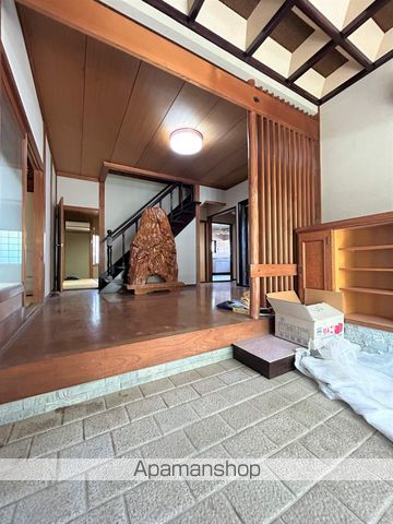 南海電鉄南海本線 尾崎駅 徒歩15分 2階建 築46年の内装写真