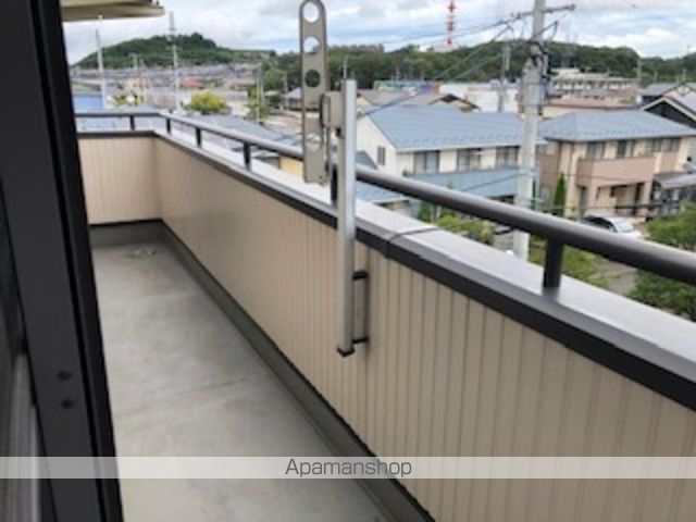 カナディアンコート南吉成 Aの内装写真