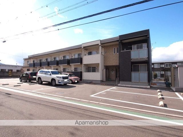 ミランダメゾン桔梗IIIの外観写真