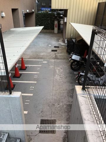 パークキューブ板橋本町の玄関写真
