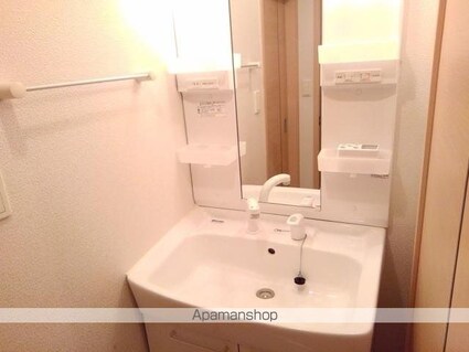 サンライズ・ビレッジＢ[2LDK/57.07m2]の洗面所