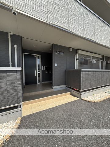 SEED 東大宮の玄関写真