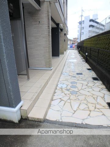 ピアッジオの玄関写真