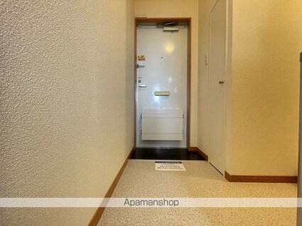 レオパレスＥＳＰＯＩＲ　Ａ[1K/23.18m2]の玄関