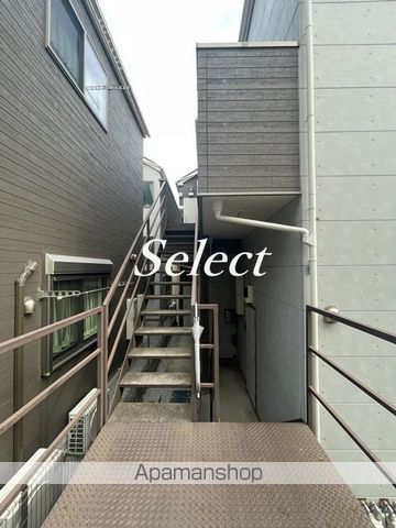 カントリー西横浜の玄関写真