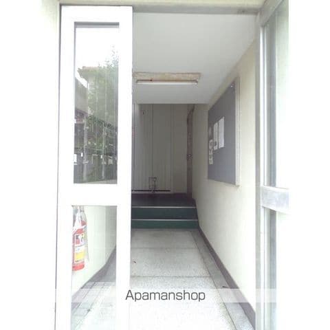 第1青峰ビルの玄関写真