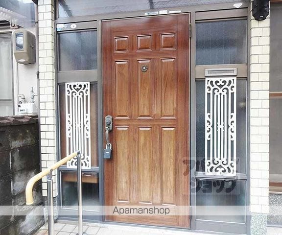 京都市東西線 東野駅 徒歩12分 2階建 築50年の玄関写真