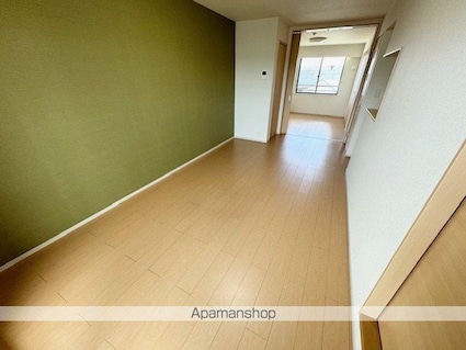 フロール南彦根[1LDK/52.99m2]の内装4