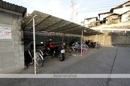 ホワイトヒルズ山陽　Ｂ棟[3LDK/66.81m2]の共用部2