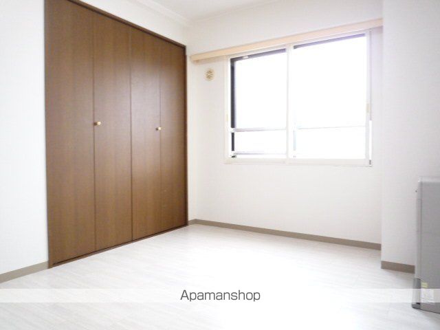 プラザ南伏見の内装写真