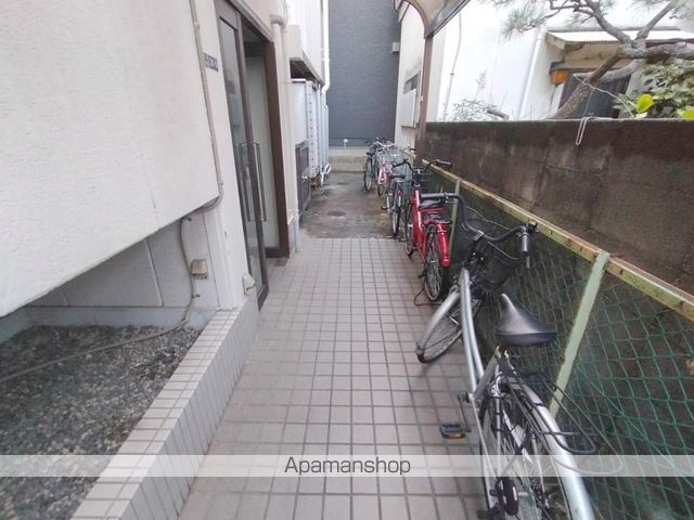 プレアール萱島の玄関写真