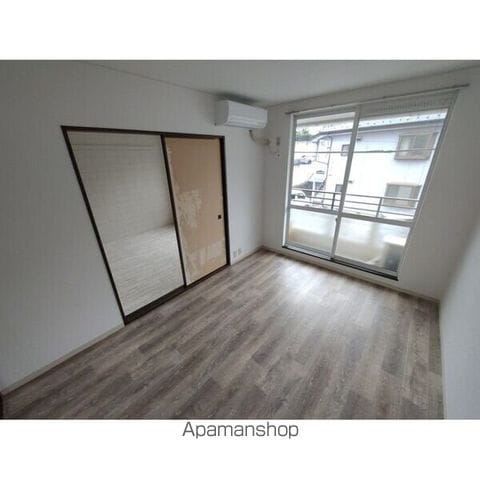 ハイム安井弐番館の内装写真