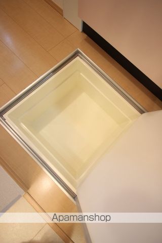 GENOVIA原木中山の内装写真