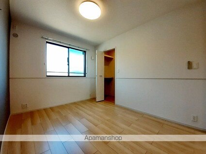 岐阜県岐阜市粟野西７丁目[2LDK/56.48m2]の収納