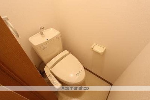 ヴィラ・アンソレイエ高松南IIIの内装写真