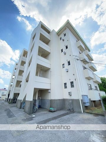 クラウンハイツの外観写真