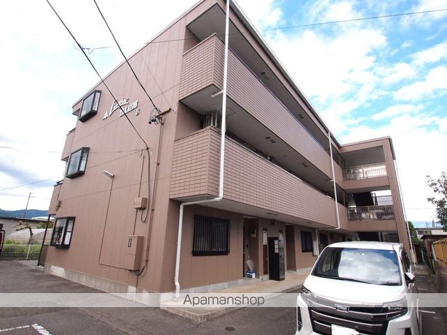 LIMPIA TAKAIDE Bの外観写真