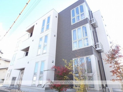 アーバンクレスト白板[1LDK/41.78m2]の外観2