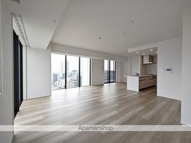 ライオンズ岐阜プレミストタワー35の内装写真