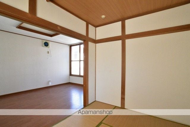 南郷ハイツの内装写真