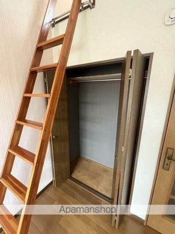 メープル北久里浜A棟の内装写真