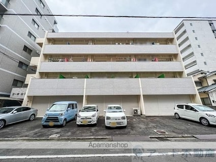 コーポ本町[1DK/21m2]の駐車場2