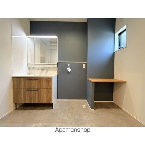 瀬戸新屋SKB戸建の内装写真