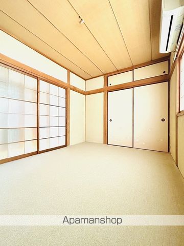 日下文化の内装写真
