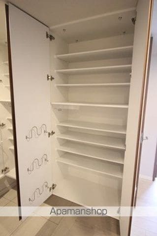 クリオ円山鳥居前の内装写真