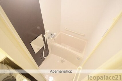 レオネクストＡＤＡＭＡＮＴⅢ[1R/27.8m2]のバス