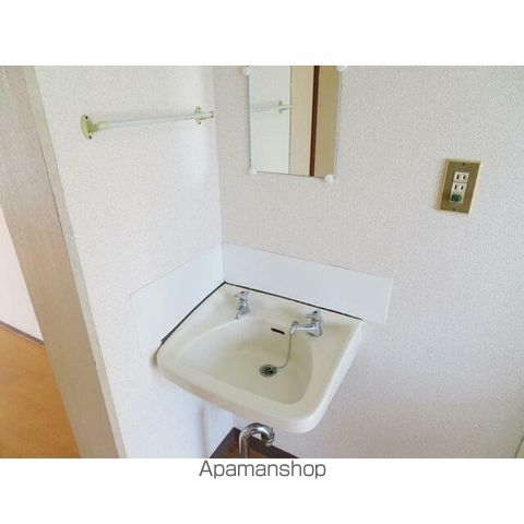 フォレスト真砂の内装写真