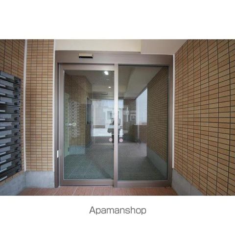 ラヴィエント浅草言問の玄関写真