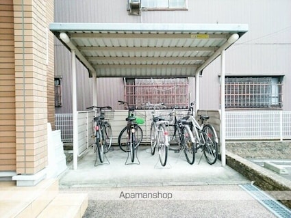 アビタシオン向山[2LDK/58.48m2]の共用部