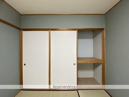 パレス照手ハイツ[1LDK/43.2m2]の収納
