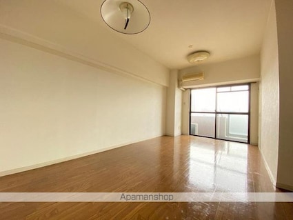 Ｃｒｅｓｔ　ＣｏｕｒｔＫ２[2LDK/66m2]の内装1