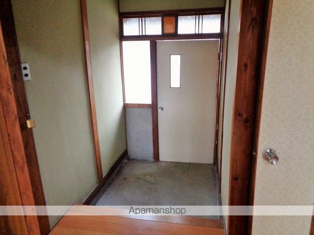 予讃線 伊予西条駅 徒歩18分 1階建 築42年の内装写真