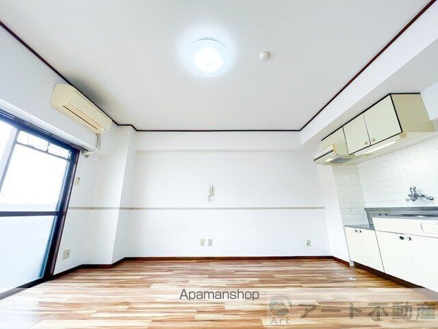 エトワール石手[1R/31.5m2]の内装4