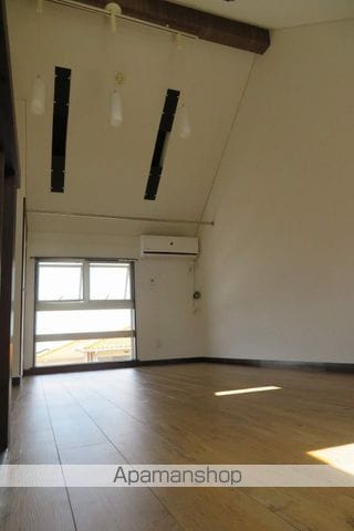 カナディアンハウス川平の内装写真