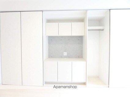 リブリ・八幡山[1K/26.08m2]の収納