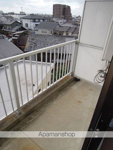 グロリアスオモダの内装写真